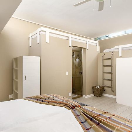 Villa Misty Cliffs Скарбъро Екстериор снимка